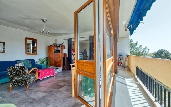 Appartement à vendre    4 pièces • 93 m2 Pessac