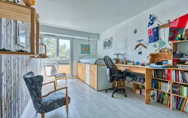 Appartement à vendre    4 pièces • 93 m2 Pessac