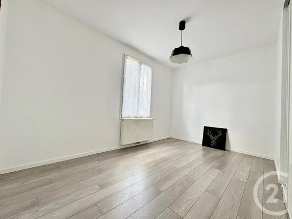 Maison à vendre  6 pièces - 120,18 m 2   CONFLANS STE HONORINE  - 78