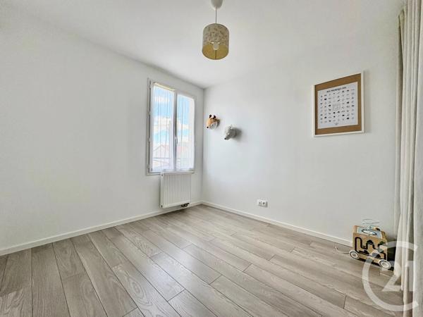 Maison à vendre  6 pièces - 120,18 m 2   CONFLANS STE HONORINE  - 78