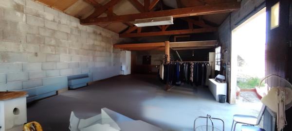 Maison de 137 m² sur terrain d’environ 720 m² avec double accès