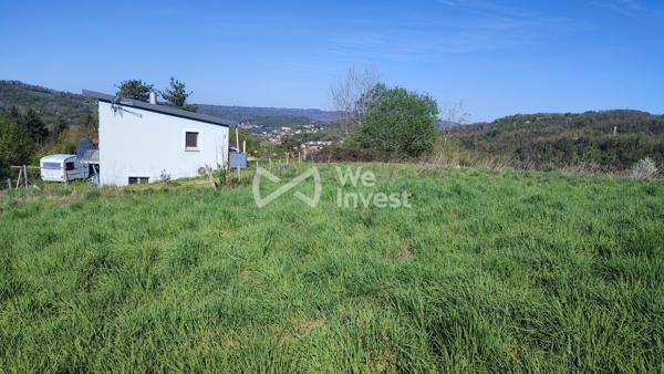 Terrain constructible et viabilisé de 1470 m2 sur les hauteurs de Cransac Les Thermes !