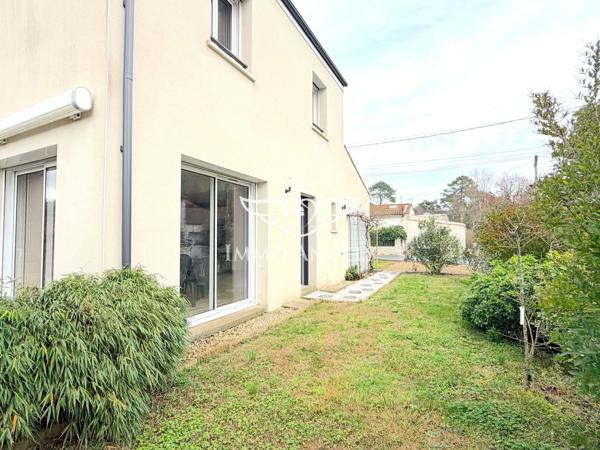 Maison récente 4 pièces avec vie de plain-pied