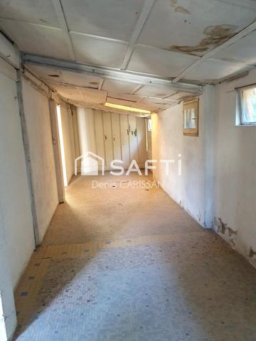 Maison 6 pièces + garage et dépendances