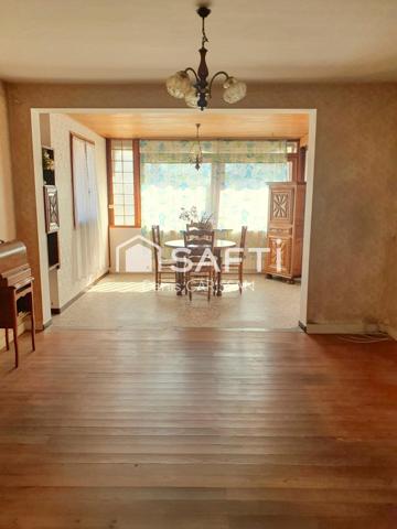 Maison 6 pièces + garage et dépendances