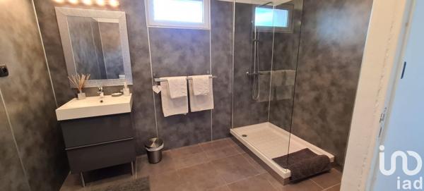 Maison à vendre 12 pièces 408 m² Saumane-de-Vaucluse