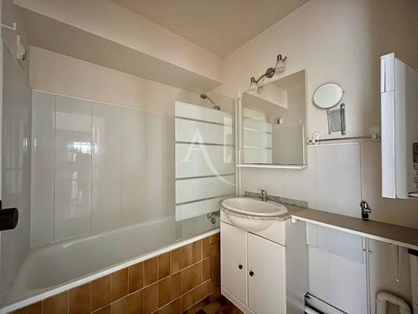 A VENDRE - Appartement Melun 3 pièces avec terrasse