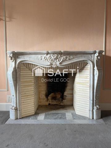 Hyper-centre de Rosporden-immeuble de rapport 3 plateaux- locale commercial refait à neuf loué- maison à rénover surface total de 420 m²