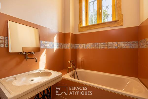 Appartement rénové au coeur d’un château avec jardin et piscine