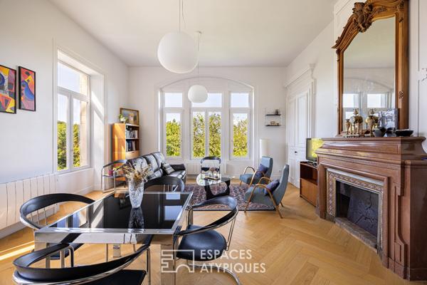 Appartement rénové au coeur d’un château avec jardin et piscine