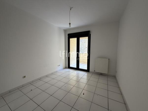 T2 avec terrasse 11 m² et parking – Proche Cité de Carcassonne