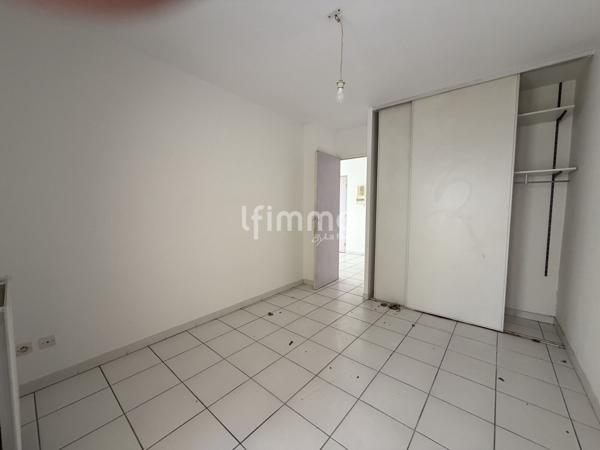 T2 avec terrasse 11 m² et parking – Proche Cité de Carcassonne