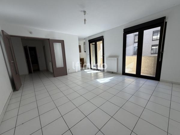 T2 avec terrasse 11 m² et parking – Proche Cité de Carcassonne