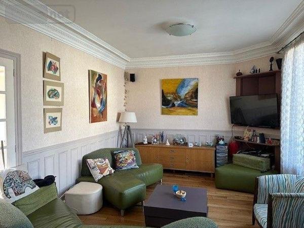 Maison à vendre à Groslay dans le Val-d'Oise (95410), ref : M227   
GARE