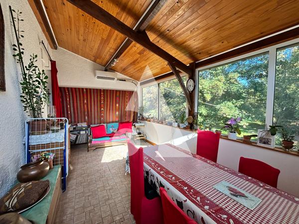 Maison 5 pièces 210 m2