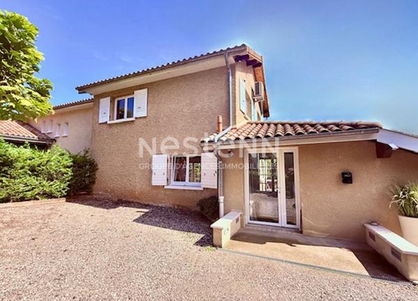 Maison à vendre à Saint-Didier-au-Mont-d'Or - 5 pièces, 150 m²