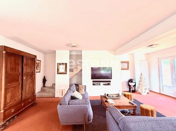 Maison à vendre à Saint-Didier-au-Mont-d'Or - 5 pièces, 150 m²