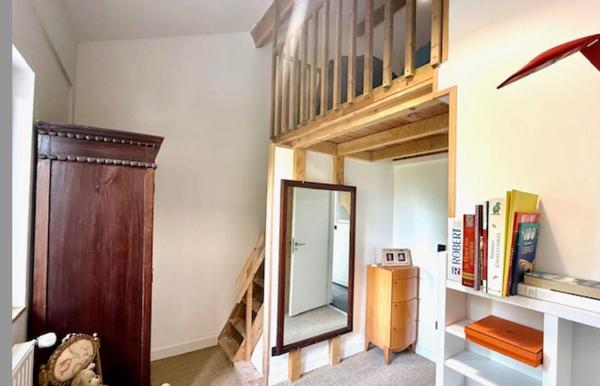 Maison à vendre à Saint-Didier-au-Mont-d'Or - 5 pièces, 150 m²