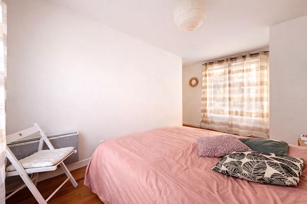 NANTERRE-PUTEAUX/ Avenue Félix Faure - Duplex 4 pièces - 3 Extérieurs- 1 Parking