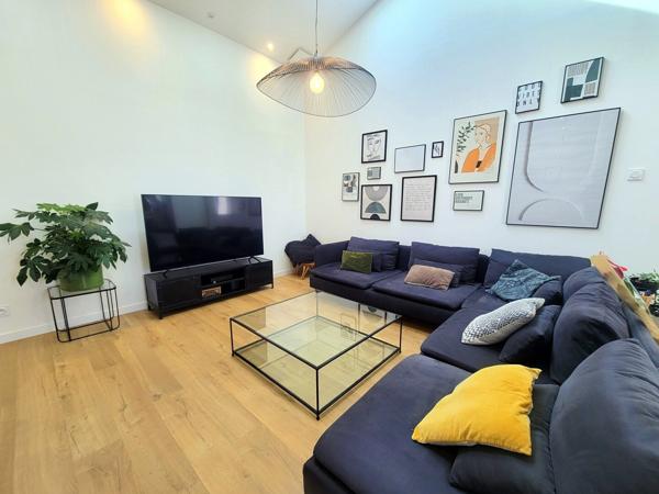 Appartement T4 – 102 m² – Dernier étage – Garage avec bureau