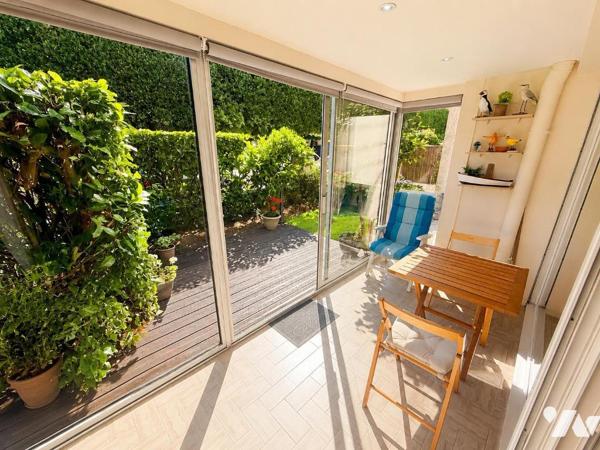 EXCLUSIVITÉ - À quelques pas de la plage / Appartement T2  / Rochebonne

Dans l'un des quarti...
