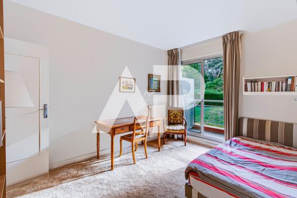 SEVRES RIVE GAUCHE - APPARTEMENT FAMILIAL 490 000 € **  - Référence  710-S