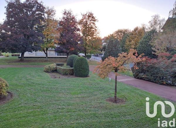 Appartement 4 pièces de 77 m² à Compiègne (60200)