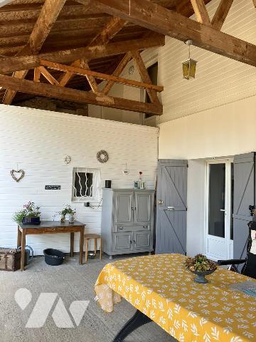 A vendre Maison de 345m² avec dépendance et terrain de 4506m²