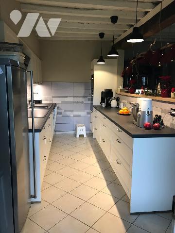 A vendre Maison de 345m² avec dépendance et terrain de 4506m²