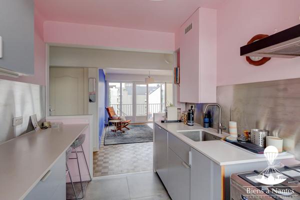 Nantes Centre, à vendre au dernier étage appartement lumineux Nantes Centre , Nantes
