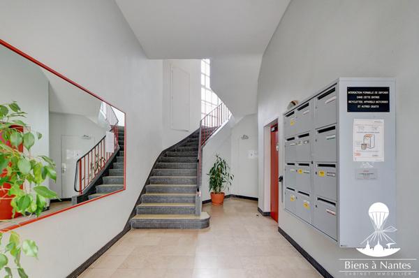 Nantes Centre, à vendre au dernier étage appartement lumineux Nantes Centre , Nantes
