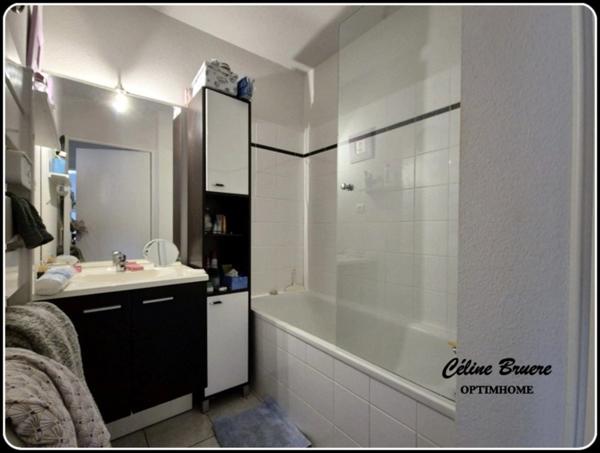 LES ANDELYS - Appartement à vendre 2 pièces - Parking et ascenseur - 84000 €