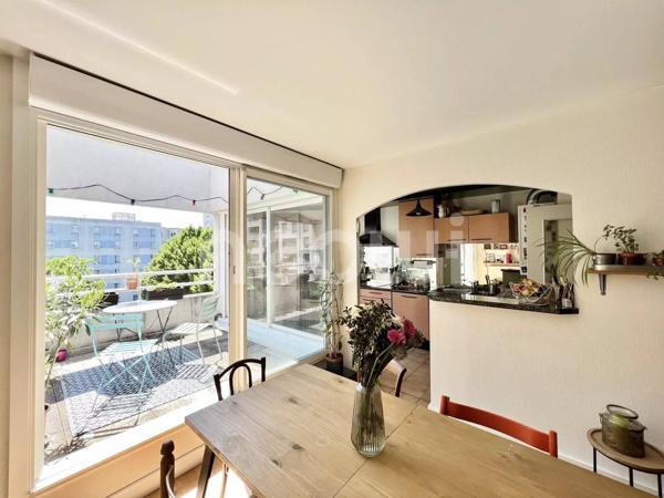LYON 4 - Appartement T4 avec 2 terrasses et garage