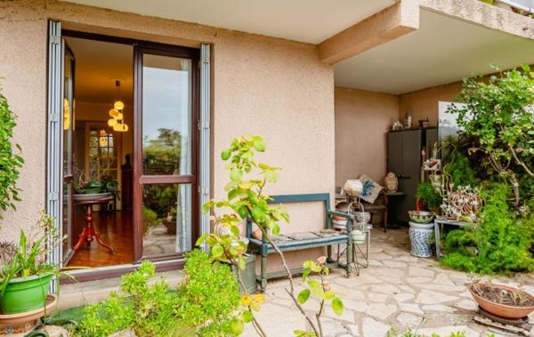 Vente Appartement P3 T3 avec deux terrasses et parking Beziers   
