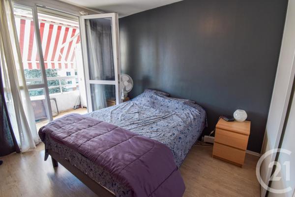 Appartement F5 à vendre  4 pièces - 79 m2 VILLEFRANCHE SUR SAONE - 69