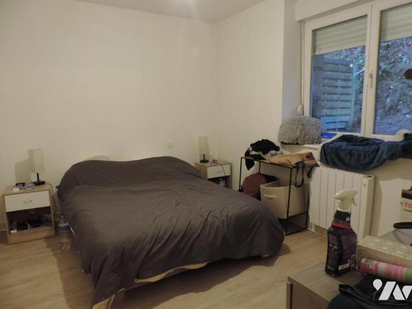 INVESTISSEURS. MAISON AVEC 3 APPARTEMENTS LOUER