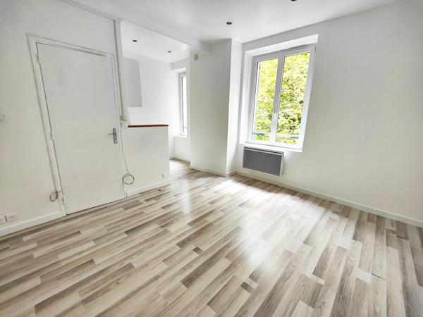 Appartement Melun 1 pièce(s) 28.10 m2