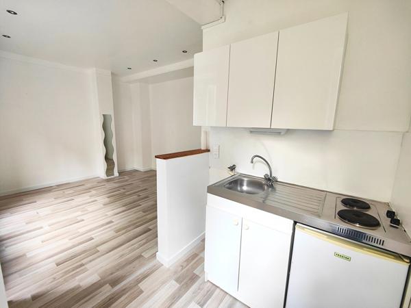 Appartement Melun 1 pièce(s) 28.10 m2