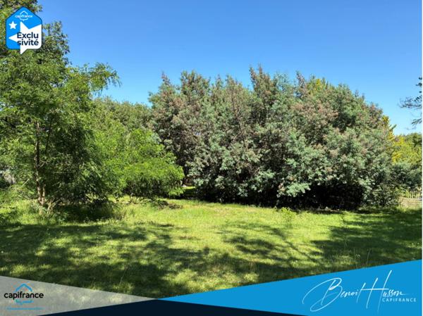 Terrain constructible de 1768m² - Hors lotissement