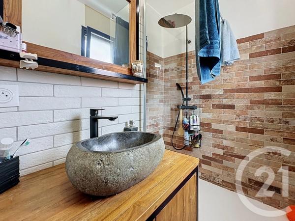 Maison à vendre  6 pièces - 118,70 m 2   ST GERMAIN  - 10