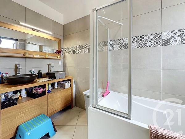 Maison à vendre  6 pièces - 118,70 m 2   ST GERMAIN  - 10