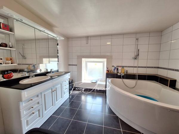 Maison à vendre 4 pièces de 116 m²