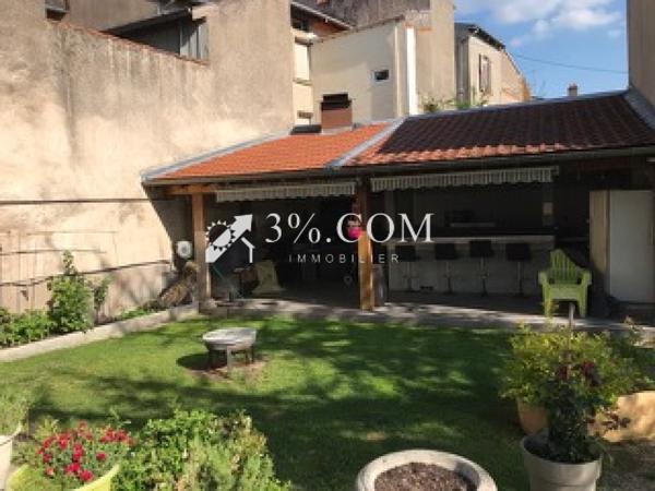 Propriete 10 pièce(s) 6 chambre(s) 369 m²