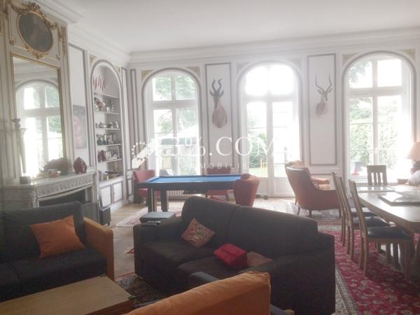 Propriete 10 pièce(s) 6 chambre(s) 369 m²