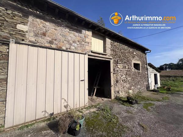 Vente                                                      Ferme
                        
                     5 pièces                      135 m2                     à Châteaubourg