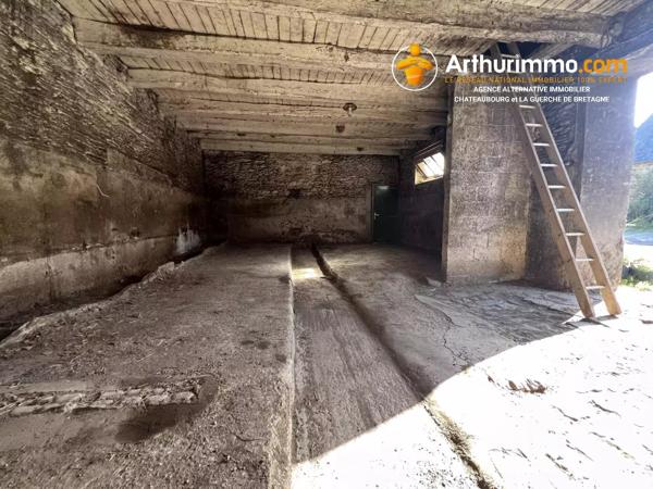 Vente                                                      Ferme
                        
                     5 pièces                      135 m2                     à Châteaubourg