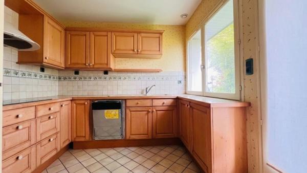 QUIMPER (29) – Maison T4 à vendre – 88 m² habitable, 109 m² utile - Garage et terrain