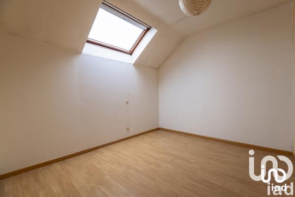 Maison à vendre 13 pièces 179 m² Marseille-en-Beauvaisis