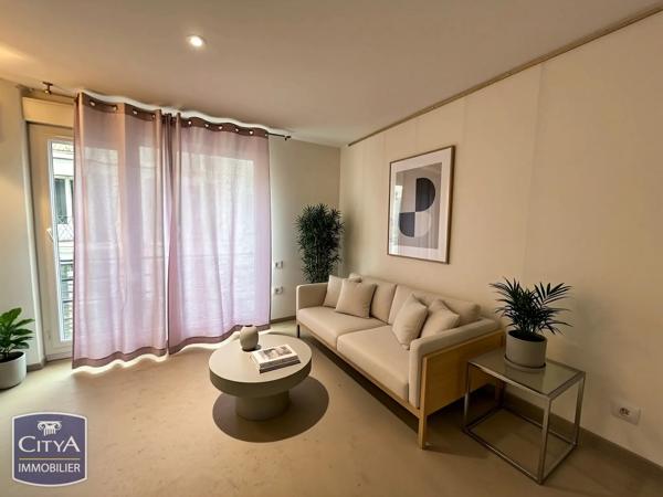 Appartement à vendre 2 pièces 33.21m² Tours (37000)