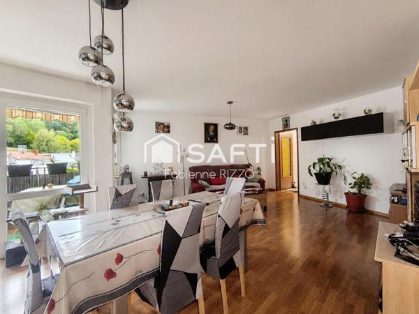 Appartement T3 de 90 m² vendu loué – Balcon – Parking couvert – Cave – Ascenseur